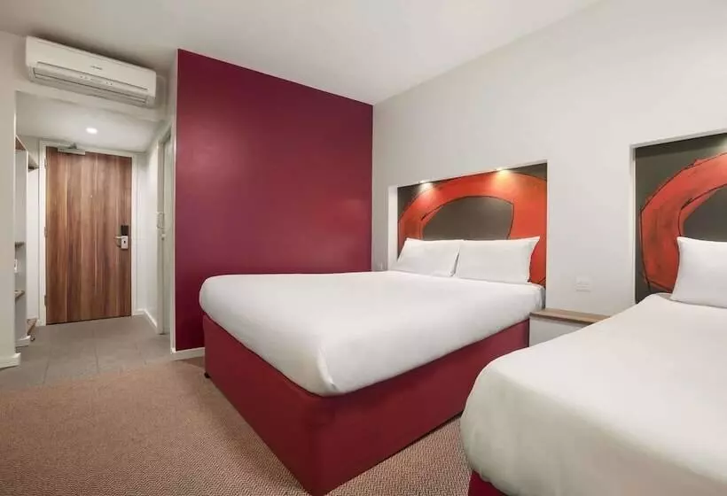 スタンダードルーム, Ramada London Stansted Airport