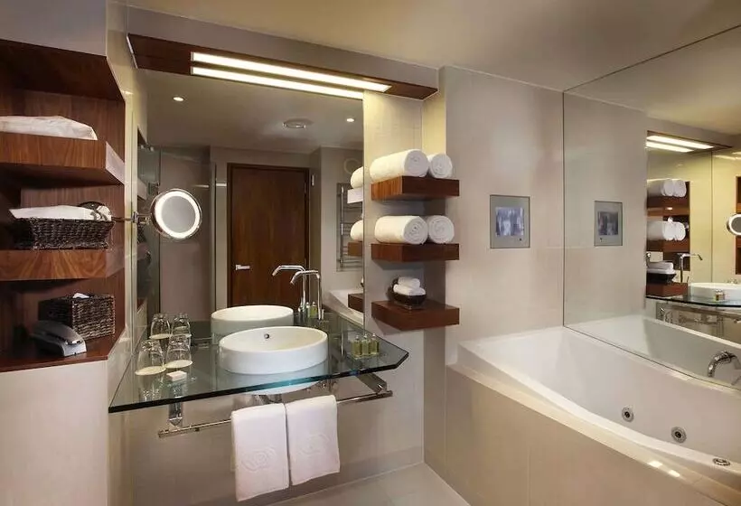 マウンテンビューデラックスルーム, Sofitel Queenstown Hotel & Spa
