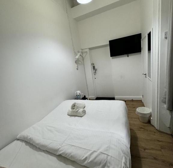 エコノミールーム, Gallery Hyde Park Hostel