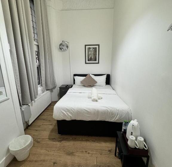 エコノミールーム, Gallery Hyde Park Hostel