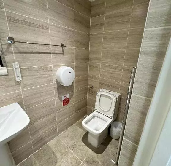 استودیوی استاندارد, Gallery Hyde Park Hostel