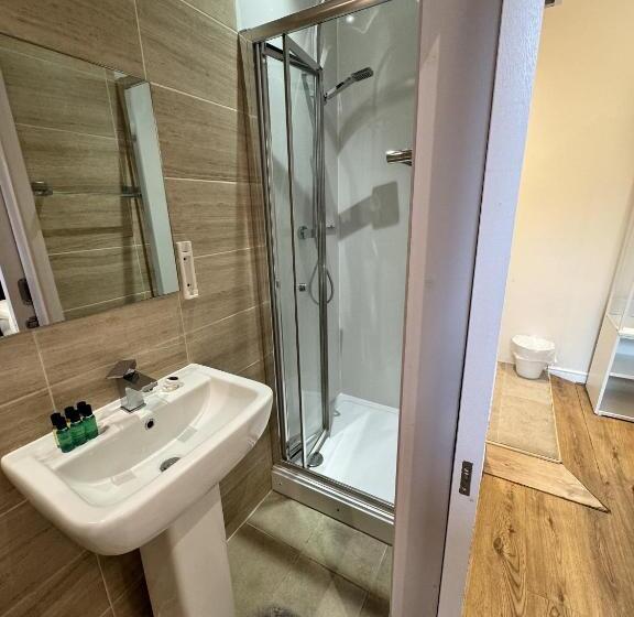 اتاق استاندارد سه نفره, Gallery Hyde Park Hostel