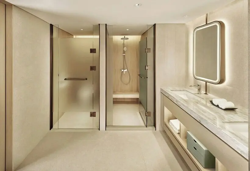 クラブワンルーム, The Westin Seoul Parnas