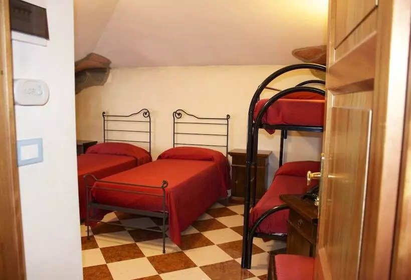 スタンダード４人部屋, Villa Cosilinum