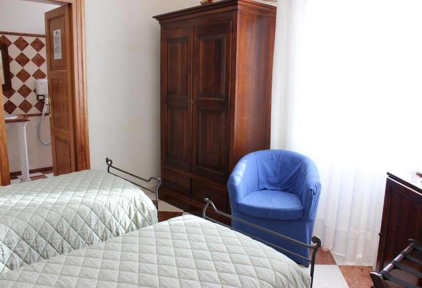 스탠다드 싱글 룸, Villa Cosilinum