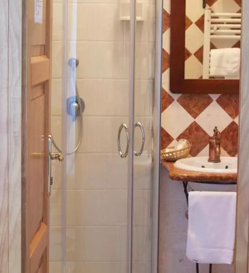 スタンダード４人部屋, Villa Cosilinum