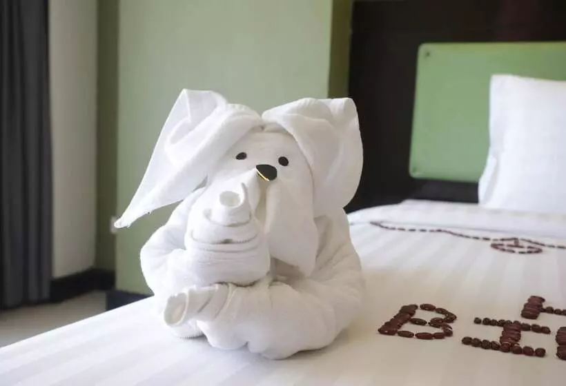 اتاق سوپریور با چشم‌انداز دریا, Woraburi Phuket Resort & Spa   Sha Plus