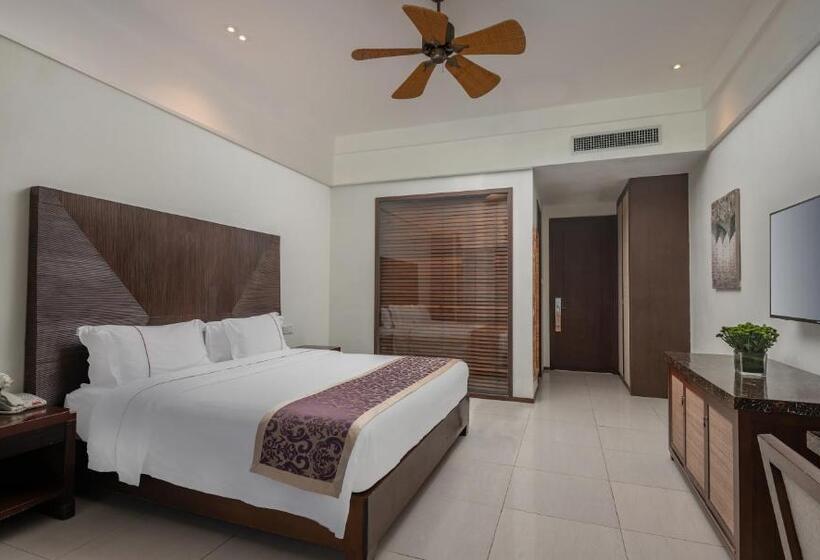 キングサイズベッドのスタンダードルーム, Yalong Bay Mangrove Tree Resort