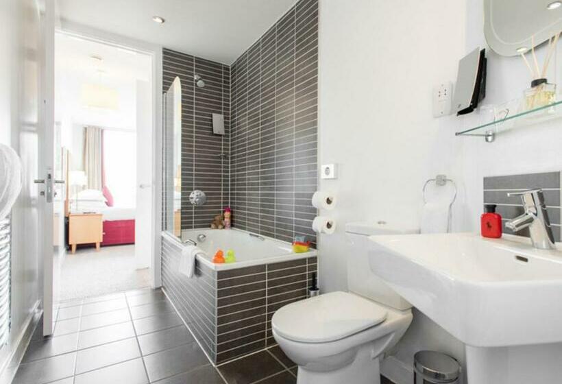 דירת שני חדרים, Premier Suites Liverpool