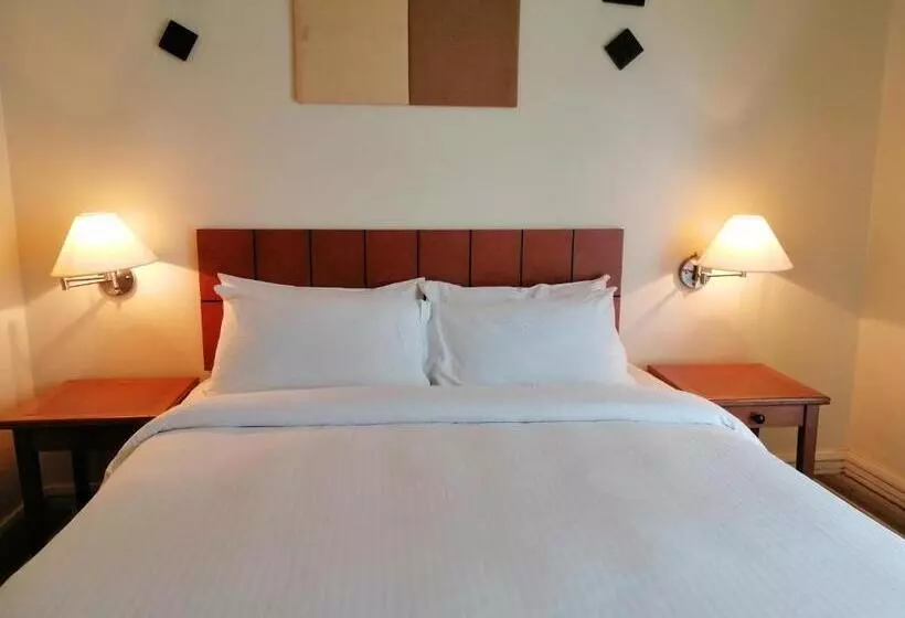 Huoneisto 3 Makuuhuonetta, Stayinn Gateway Hotel Apartment
