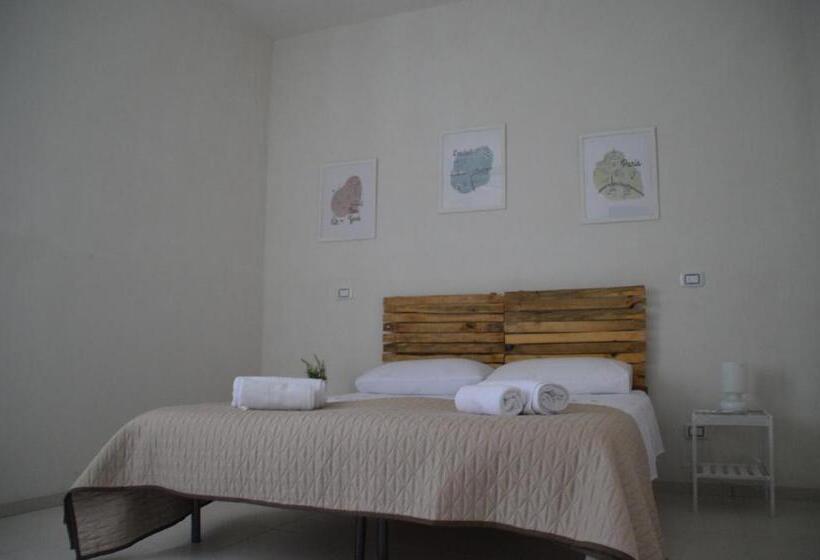 スタンダードトリプルルーム, B&b La Via Di Casa