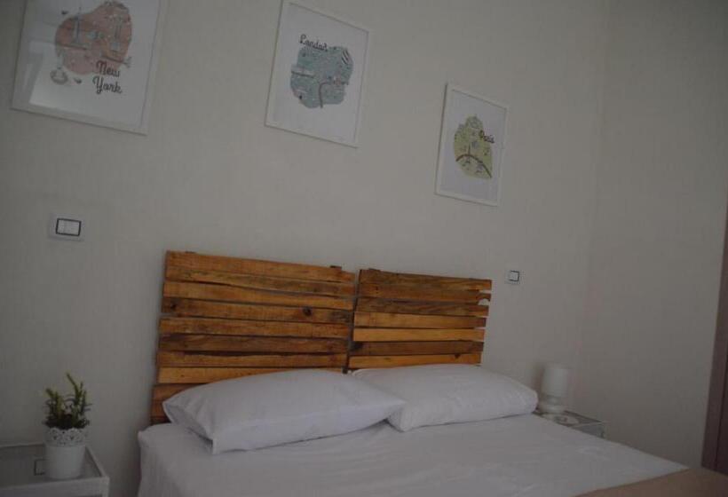 スタンダードトリプルルーム, B&b La Via Di Casa