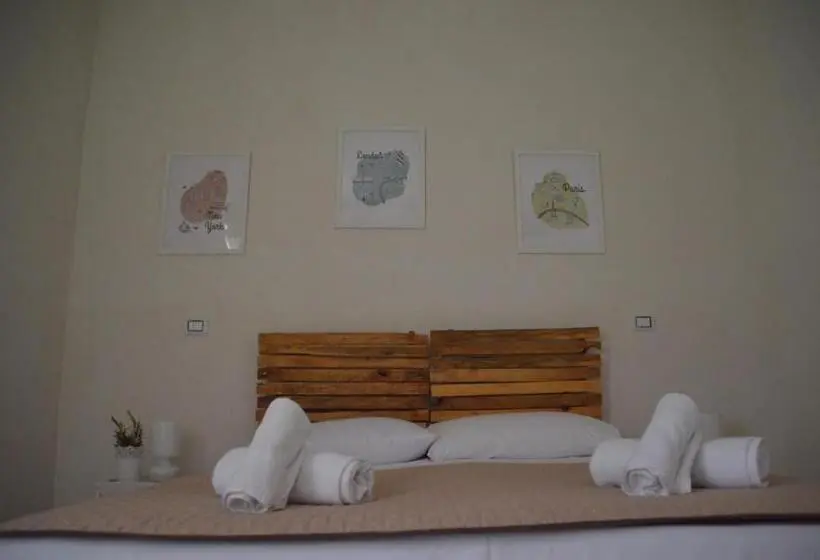 اتاق استاندارد سه نفره, B&b La Via Di Casa
