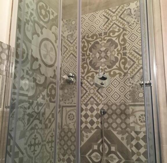 バルコニー付スタンダード４ベッドルーム, B&b La Via Di Casa