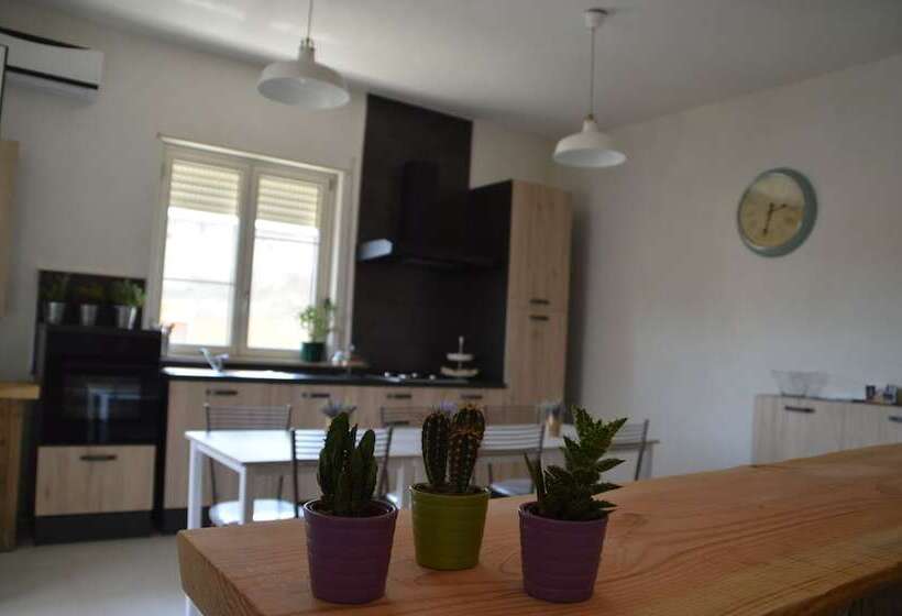 Семейный Номер, B&b La Via Di Casa
