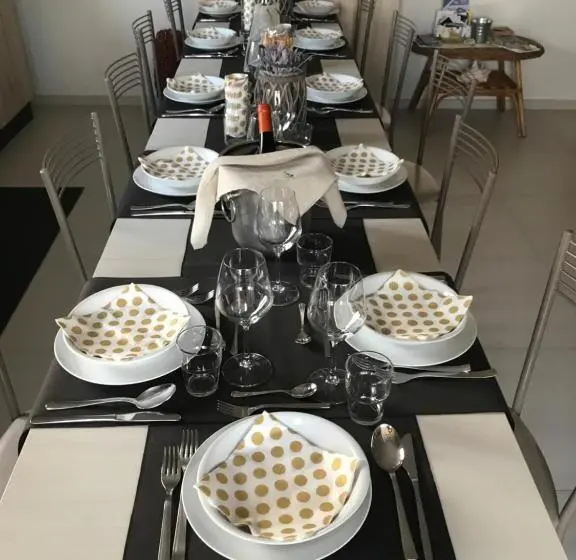 اتاق استاندارد سه نفره, B&b La Via Di Casa