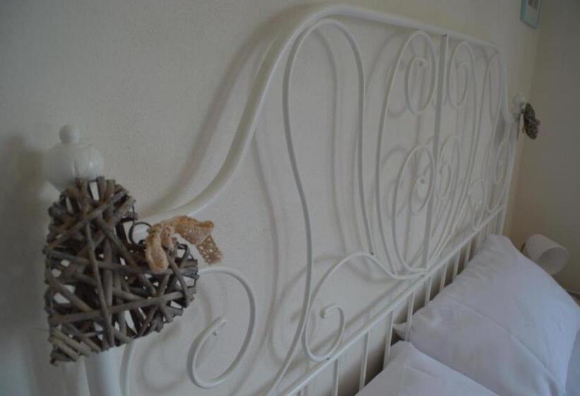 スーペリアースイート, B&b La Via Di Casa