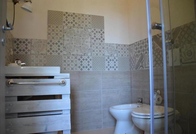 スーペリアースイート, B&b La Via Di Casa