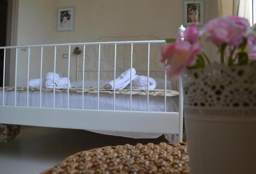 スーペリアースイート, B&b La Via Di Casa