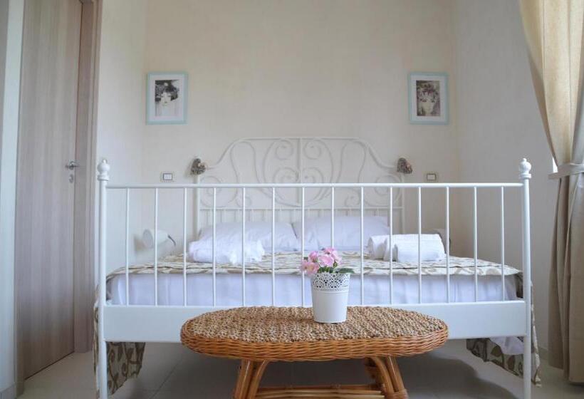 スーペリアースイート, B&b La Via Di Casa