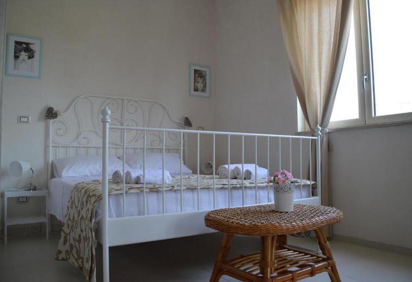 スーペリアースイート, B&b La Via Di Casa