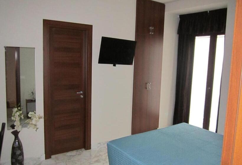 Номер Стандарт с Балконом, B&b Le Vie D'arte