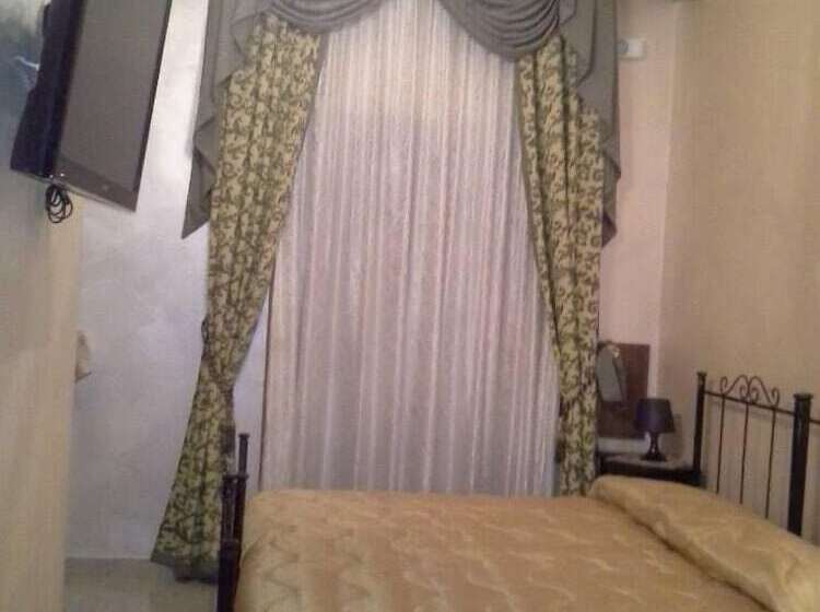 اتاق استاندارد سه نفره, B&b Villa Bella