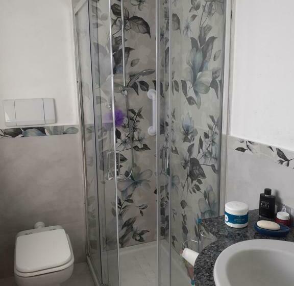 带大床的高级房间, B&b Villa Bucceri