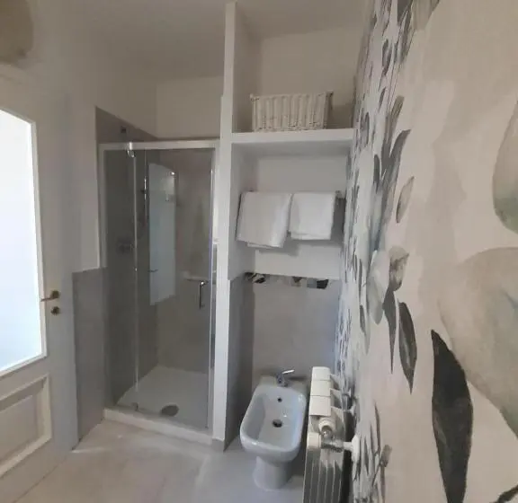 اتاق راحتی سه تخته, B&b Villa Bucceri