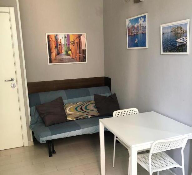 غرفة كلاسيكية رباعية, Le Suites Maor