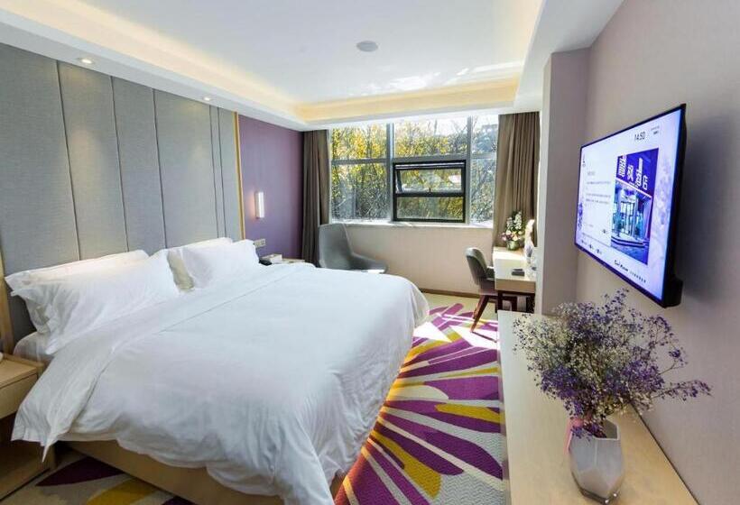 Номер Deluxe Кровать Кинг, Lavande Hotels·guangzhou Beijing Road Pedestrian Street Haizhu Square Metro Station