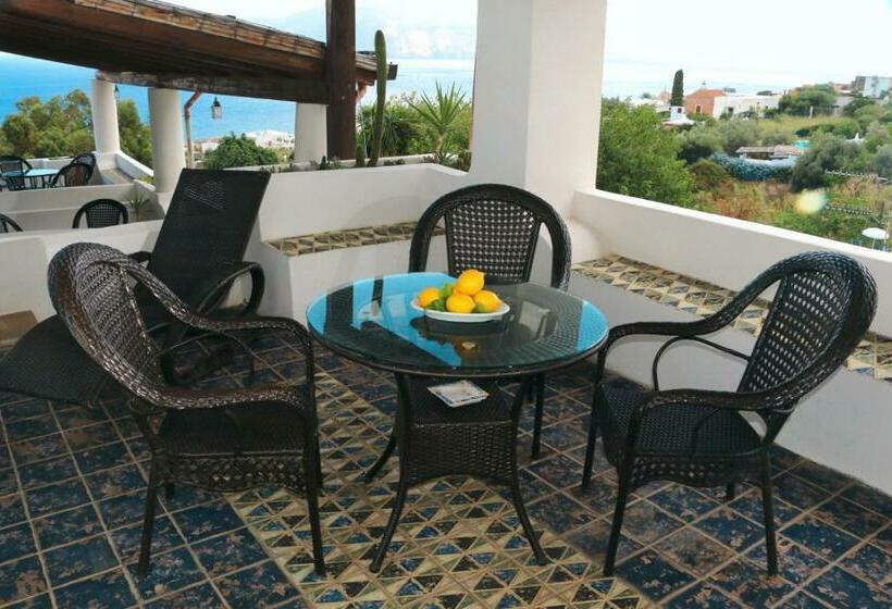 חדר דלוקס נוף לים, Da Franco Relax & Pool