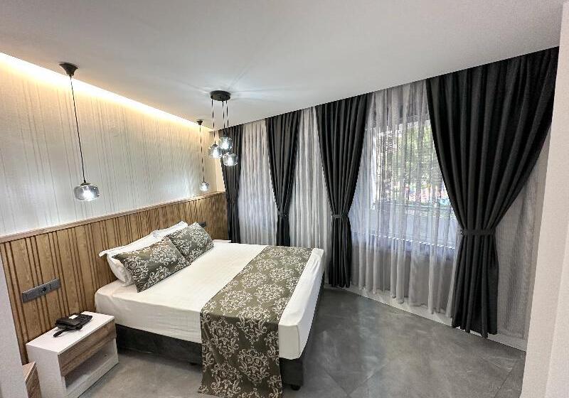 דירת חדר, Happy Apart