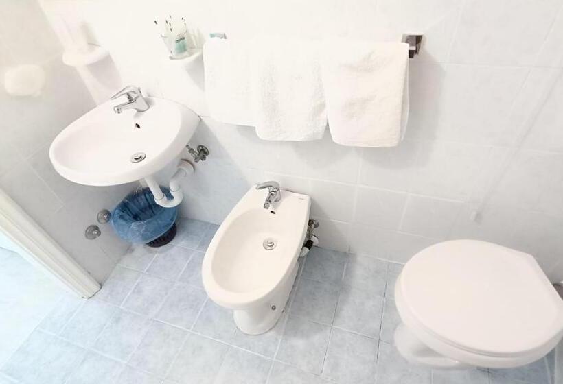 Четырехместный Номер Стандарт, Casa Nicola