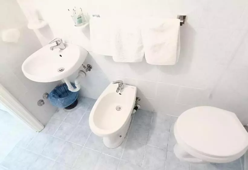 اتاق استاندارد چهار تخته, Casa Nicola