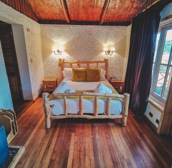 Семейный Номер, Hacienda Tres Lagos