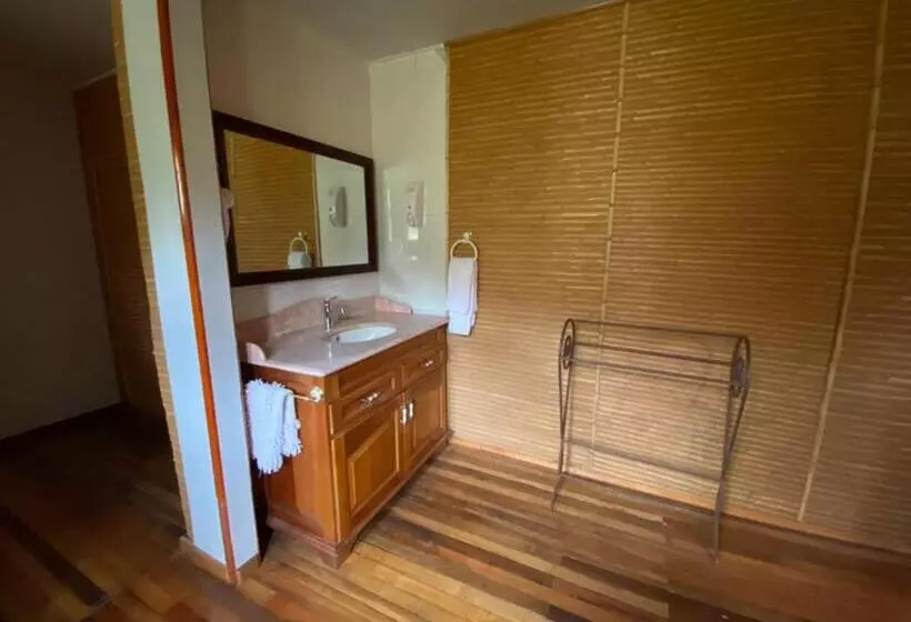 Suite with Terrace, Hacienda Tres Lagos