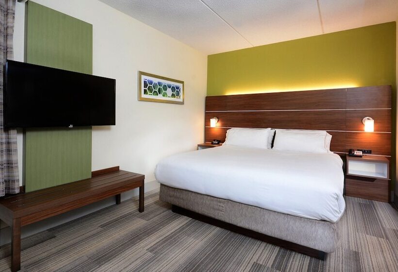 Люкс Адаптированный для Инвалидов, Holiday Inn Express & Suites Raleigh Durham Airport At Rtp, An Ihg
