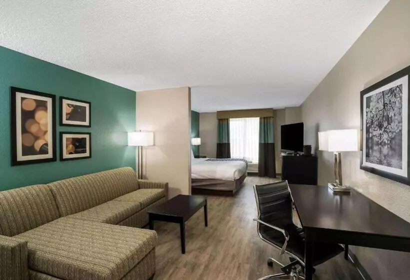 身障者適用キングサイズベッドルーム, La Quinta By Wyndham Lebanon