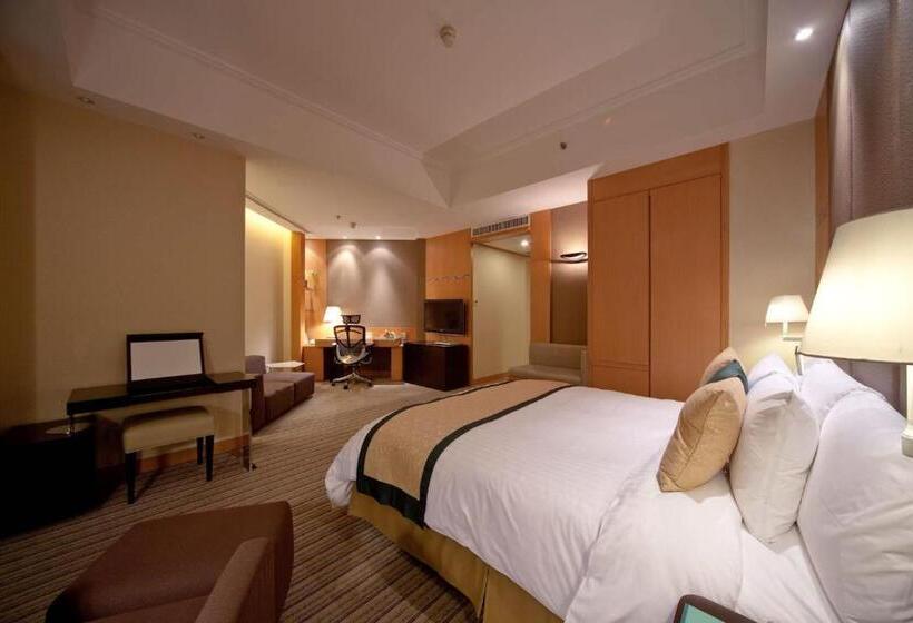 キングサイズベッドのエクゼクティブルーム, New World Shunde