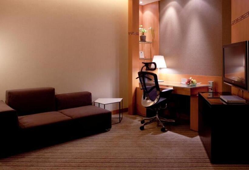 キングサイズベッドのエクゼクティブルーム, New World Shunde