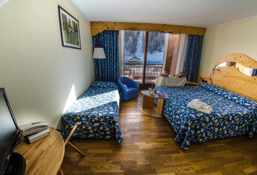 バルコニー付きスタンダードトリプルルーム, Rivè   Complesso Turistico Campo Smith