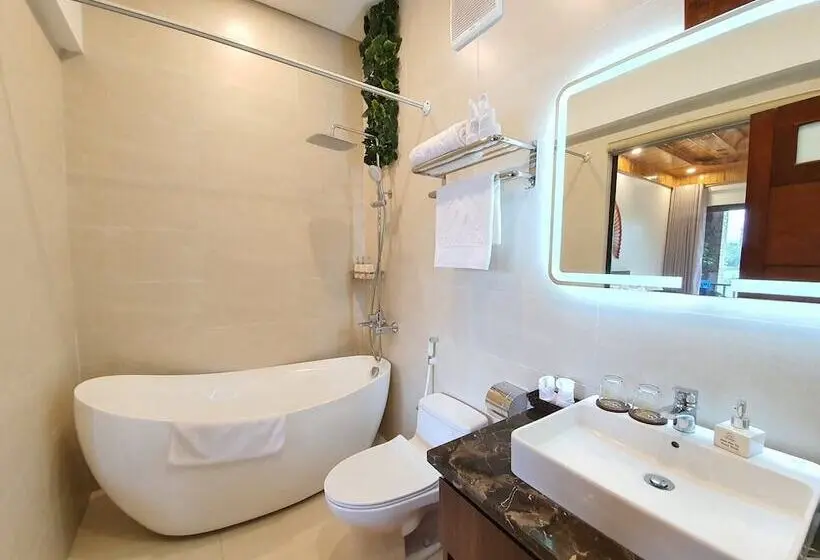 اتاق پریمیوم با چشم‌انداز دریاچه, Memorina Ninh Binh Resort