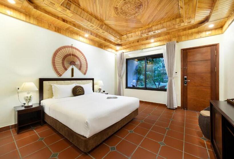 اتاق لوکس با چشم‌انداز باغ, Memorina Ninh Binh Resort