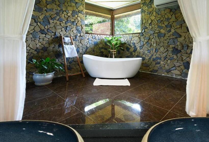 سوئیت پرزیدنت, Memorina Ninh Binh Resort