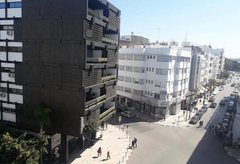 四人标准间, Velleda