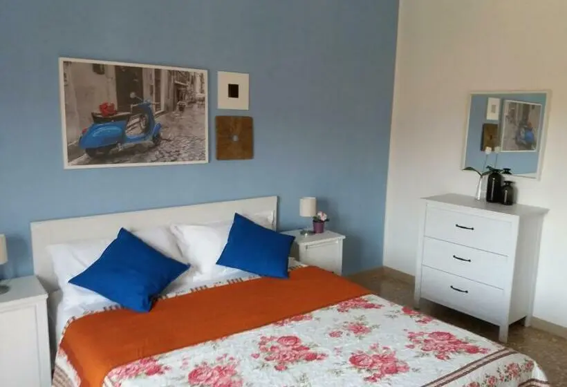 اتاق استاندارد با سرویس بهداشتی مشترک, Near To Pisa Airport Guesthouse