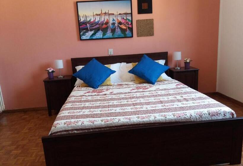 اتاق استاندارد با سرویس بهداشتی مشترک, Near To Pisa Airport Guesthouse