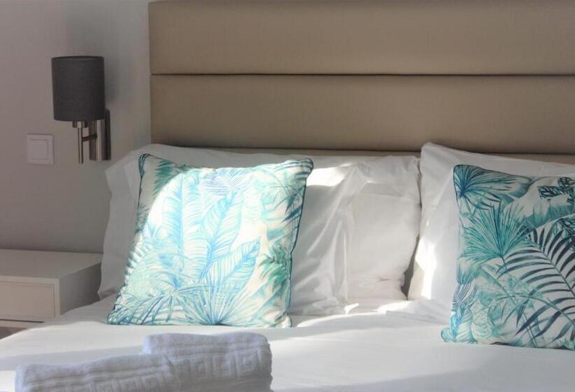 스탠다드 룸 킹사이즈 침대, Silver Seahorse Garden Retreat