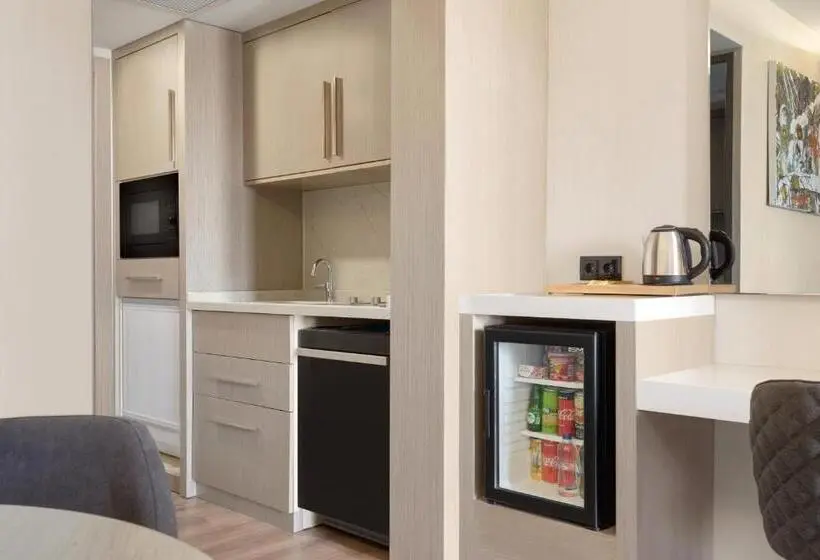 キングサイズベッドのスイートルーム, Ramada Residences By Wyndham Balikesir